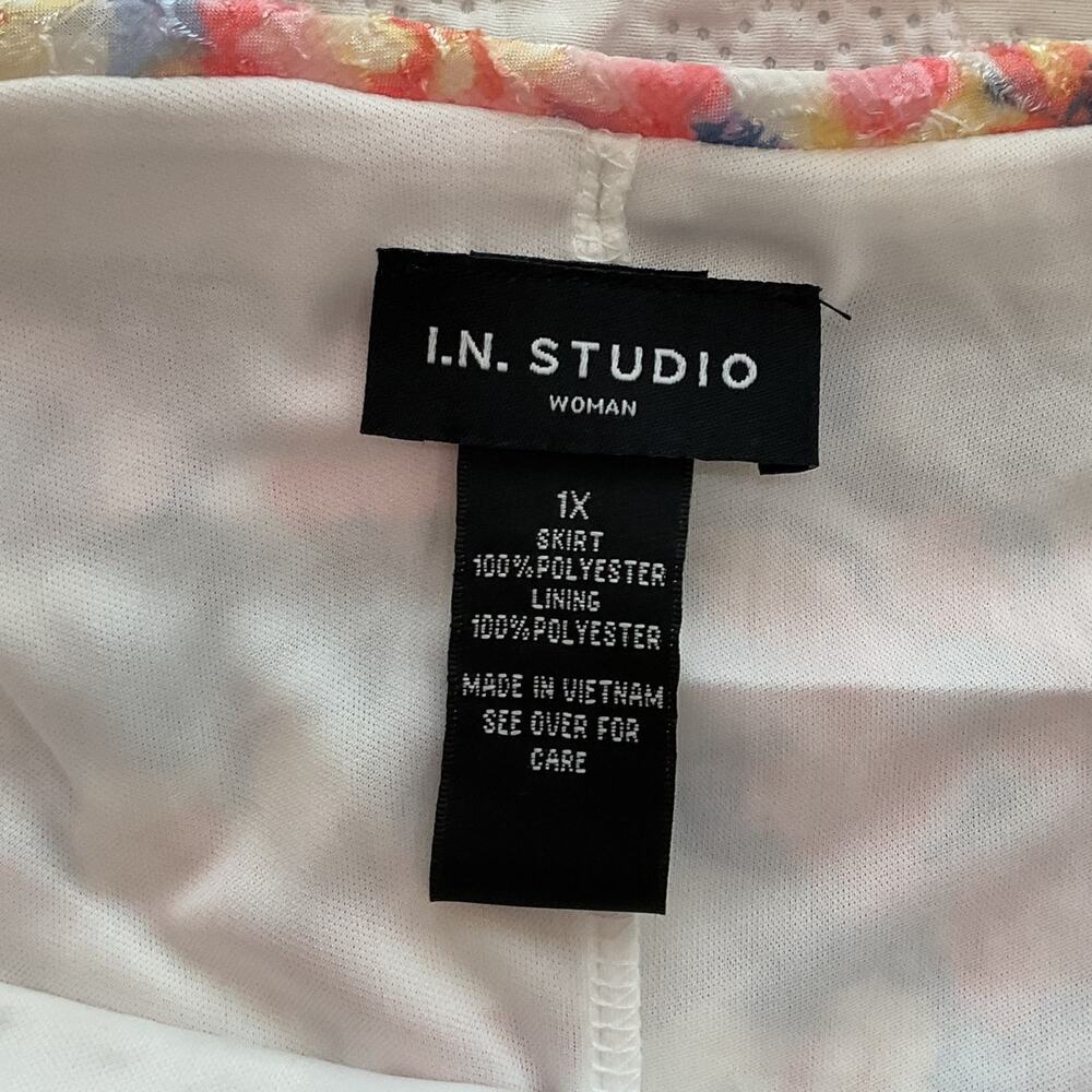 I.N Studio Floral Handkerchief Mid Rise Skirt Womens 1X NWT - Picture 5 of 8